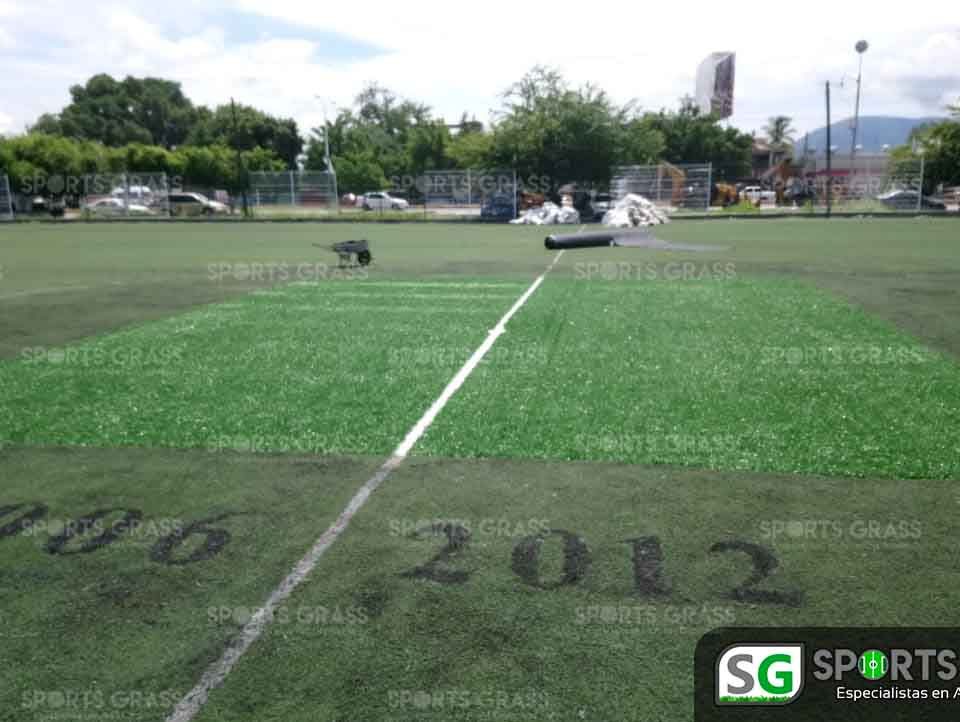 Cancha de fútbol soccer, reparación del círculo central de la cancha y áreas chicas Sports Grass 01